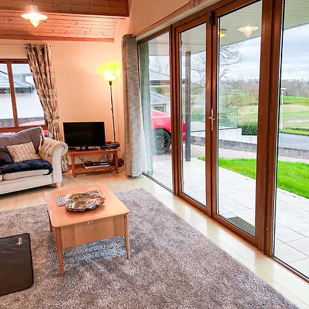 Mews No 2 By Trident Homes Feriehus
