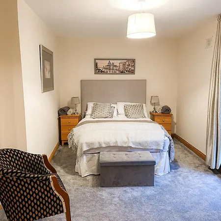 Mews No 2 By Trident Homes Feriehus